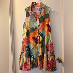 Beach cover-up tropical print